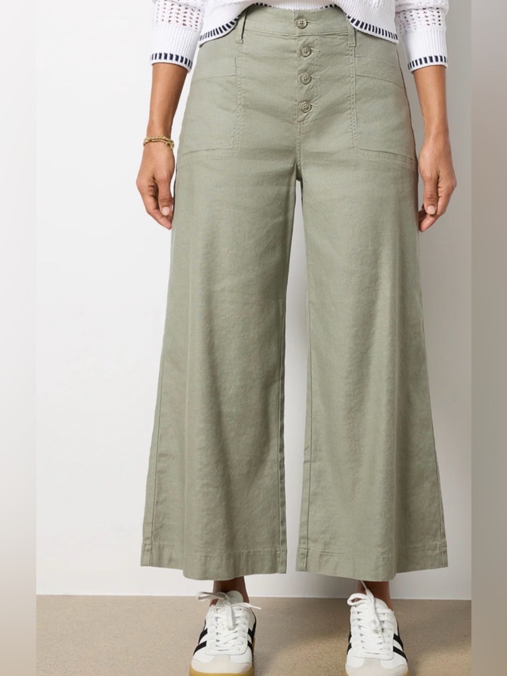 Evereve Button-Front Wide Leg Pants in Olive size 30